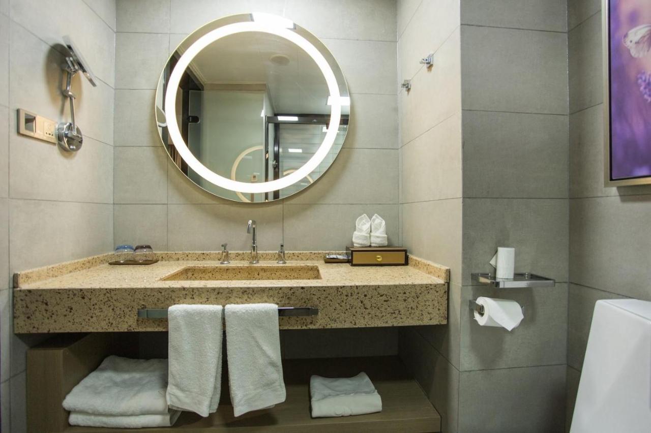 Lavande Hotels Heze Changjiang Road Wanda Plaza Εξωτερικό φωτογραφία